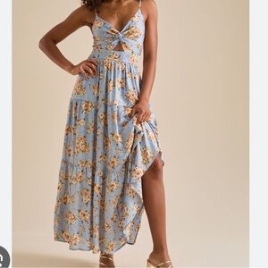 Floral Blue Maxi Dress